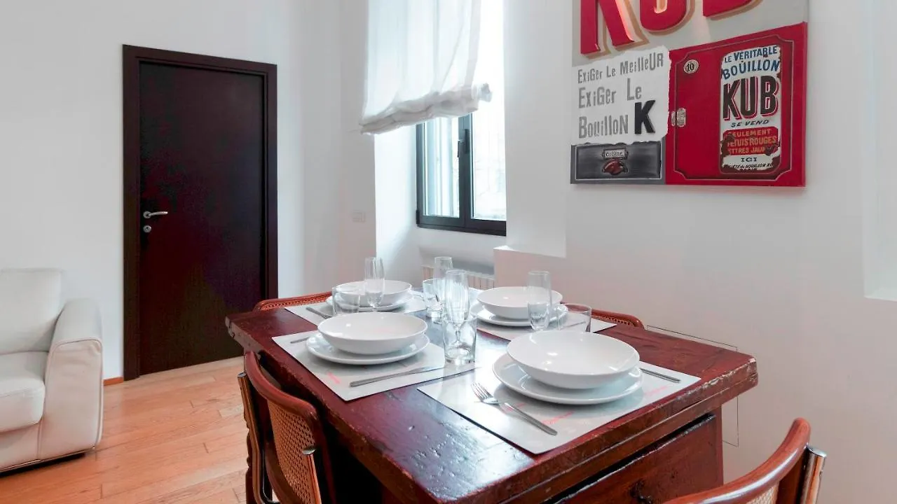 Italianway - Tiraboschi 1 Apartment Milan